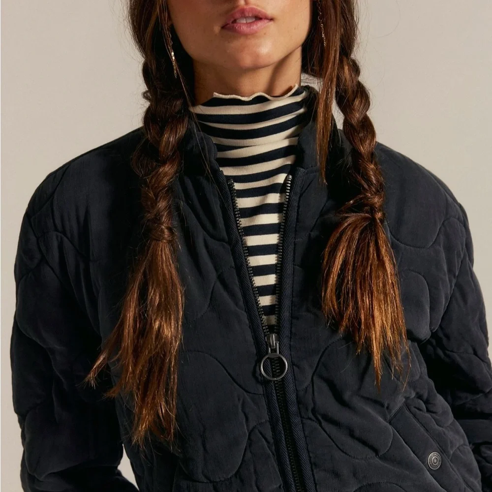 Free People Black Quilted Bomber Jacket - Picture 4 of 7